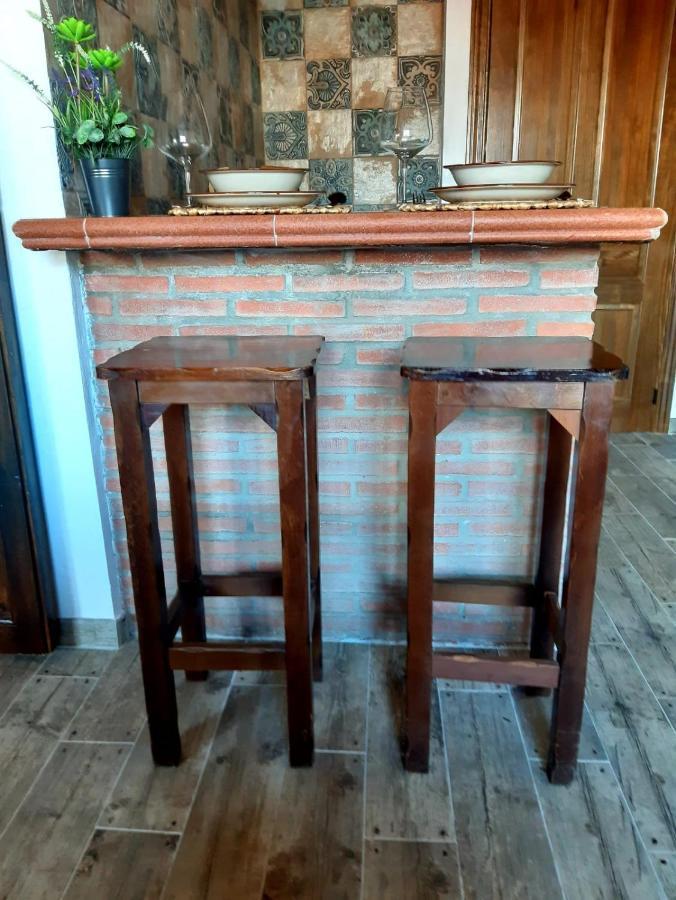 Apartamentos Callampa Torrejon el Rubio Luaran gambar