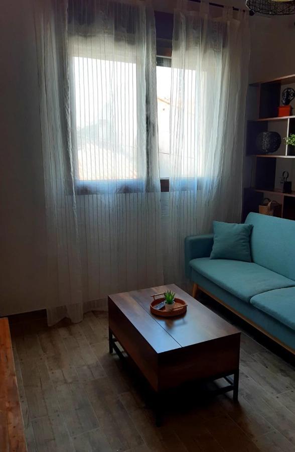Apartamentos Callampa Torrejon el Rubio Luaran gambar