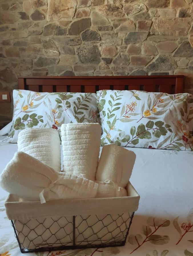 Apartamentos Callampa Torrejon el Rubio Luaran gambar