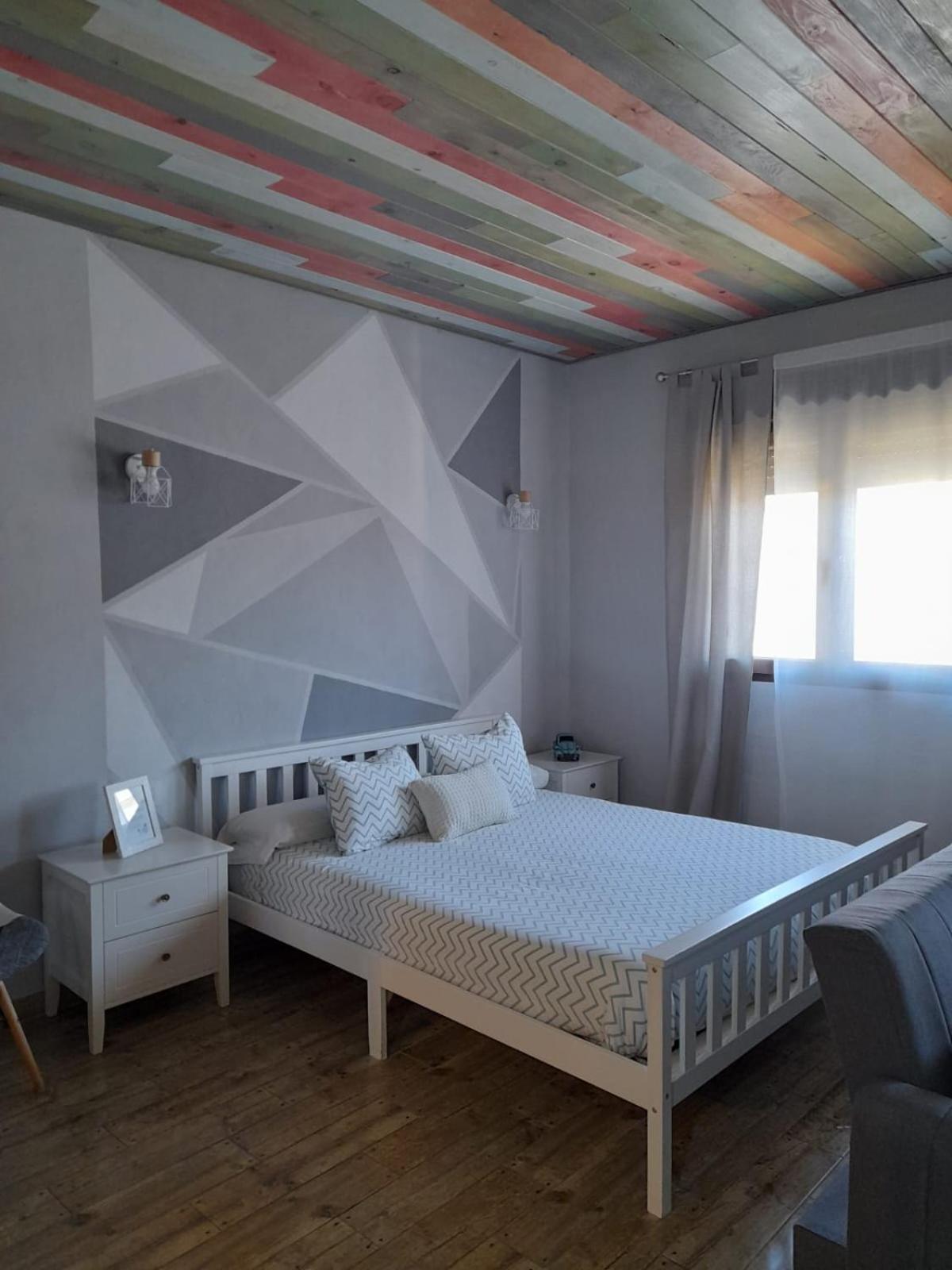 Apartamentos Callampa Torrejon el Rubio Luaran gambar