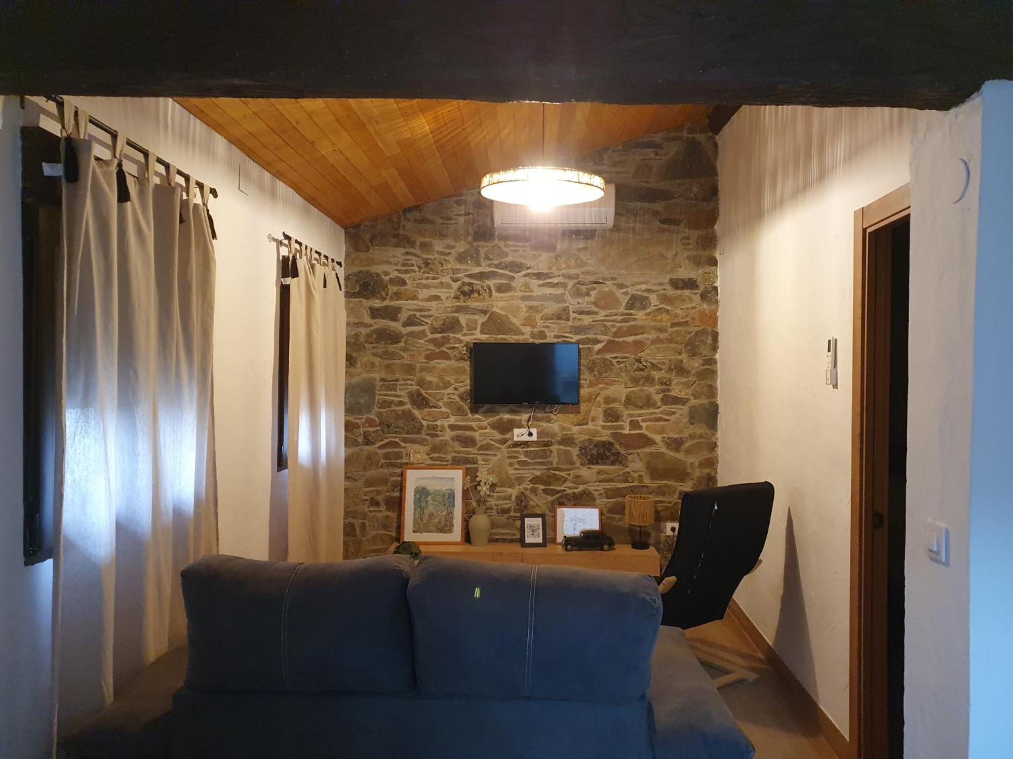 Apartamentos Callampa Torrejon el Rubio Luaran gambar
